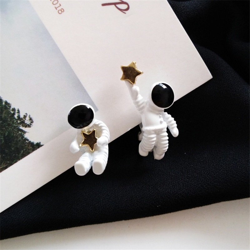 Asymmetrical Astronaut Earrings (1 Pair)