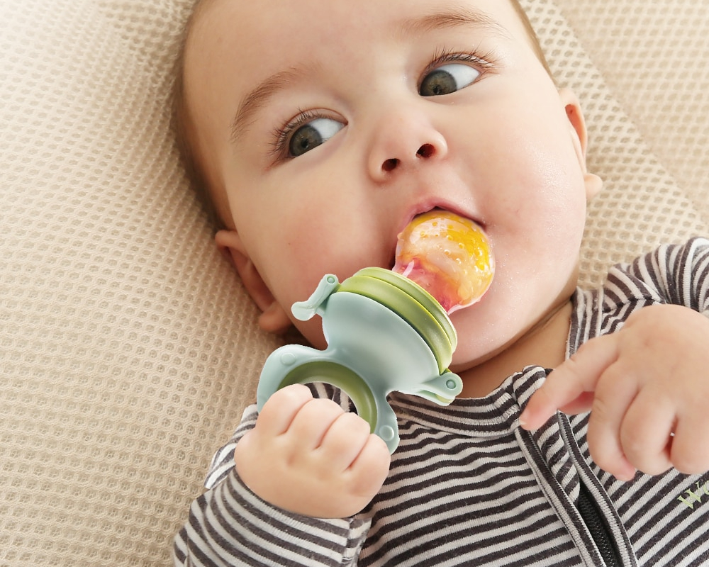 Baby Fruit Feeder Silicone Pacifier Baby Fruit Feeder Silicone Pacifier