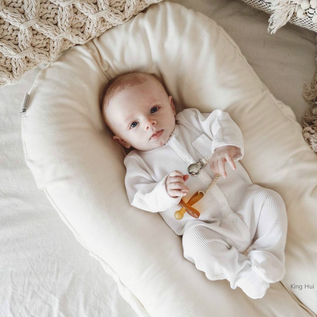 Baby Snuggle Nest Co Sleeper Baby Snuggle Nest Co Sleeper