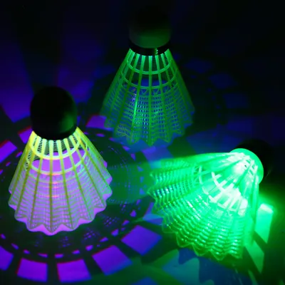 Badminton Shuttlecock LED Lighting Birdies (8 pieces) Badminton Shuttlecock LED Lighting Birdies (8 pieces)