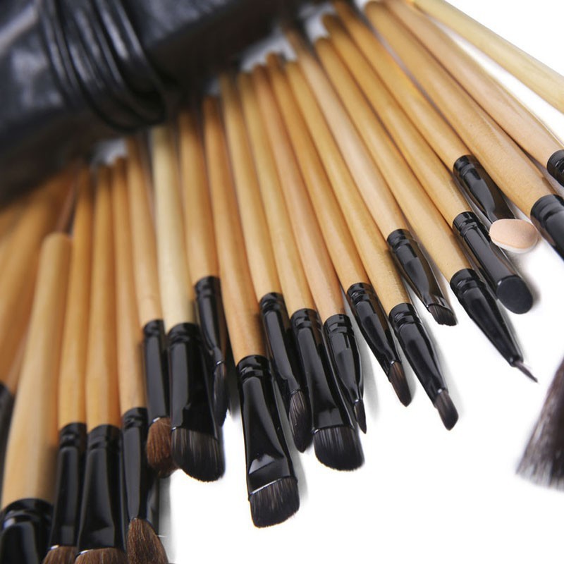 Bag Of 24 pcs Makeup Brush Sets Professional Cosmetics Brushes Eyebrow Powder Foundation Shadows Pinceaux Make Up Tools Bag Of 24 pcs Makeup Brush Sets Professional Cosmetics Brushes Eyebrow Powder Foundation Shadows Pinceaux Make Up Tools