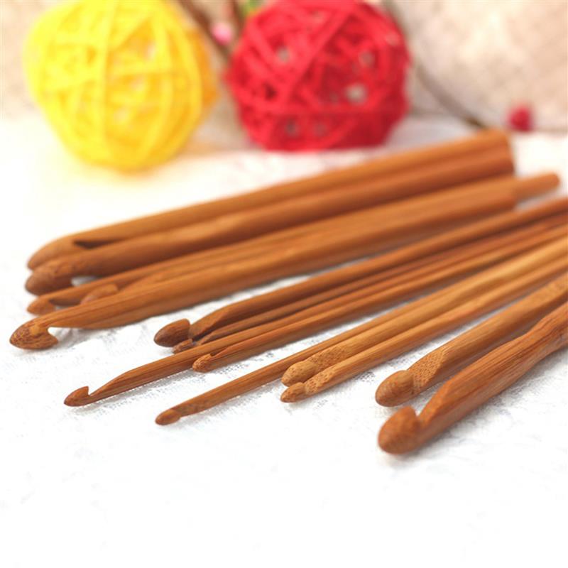 Bamboo Crochet Hooks Set (12pcs)