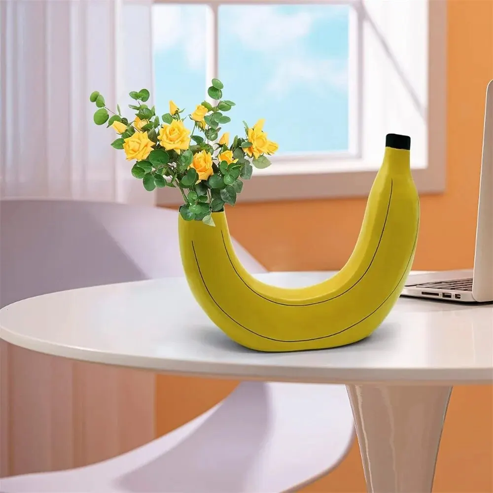 Banana Vase Resin Flower Vase Cute Banana Shape Tabletop Decorative Vase for Flowers Arrangement Living Room Bedroom
