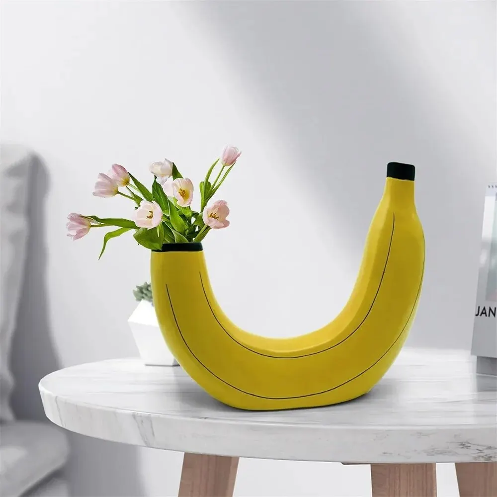 Banana Vase Resin Flower Vase Cute Banana Shape Tabletop Decorative Vase for Flowers Arrangement Living Room Bedroom