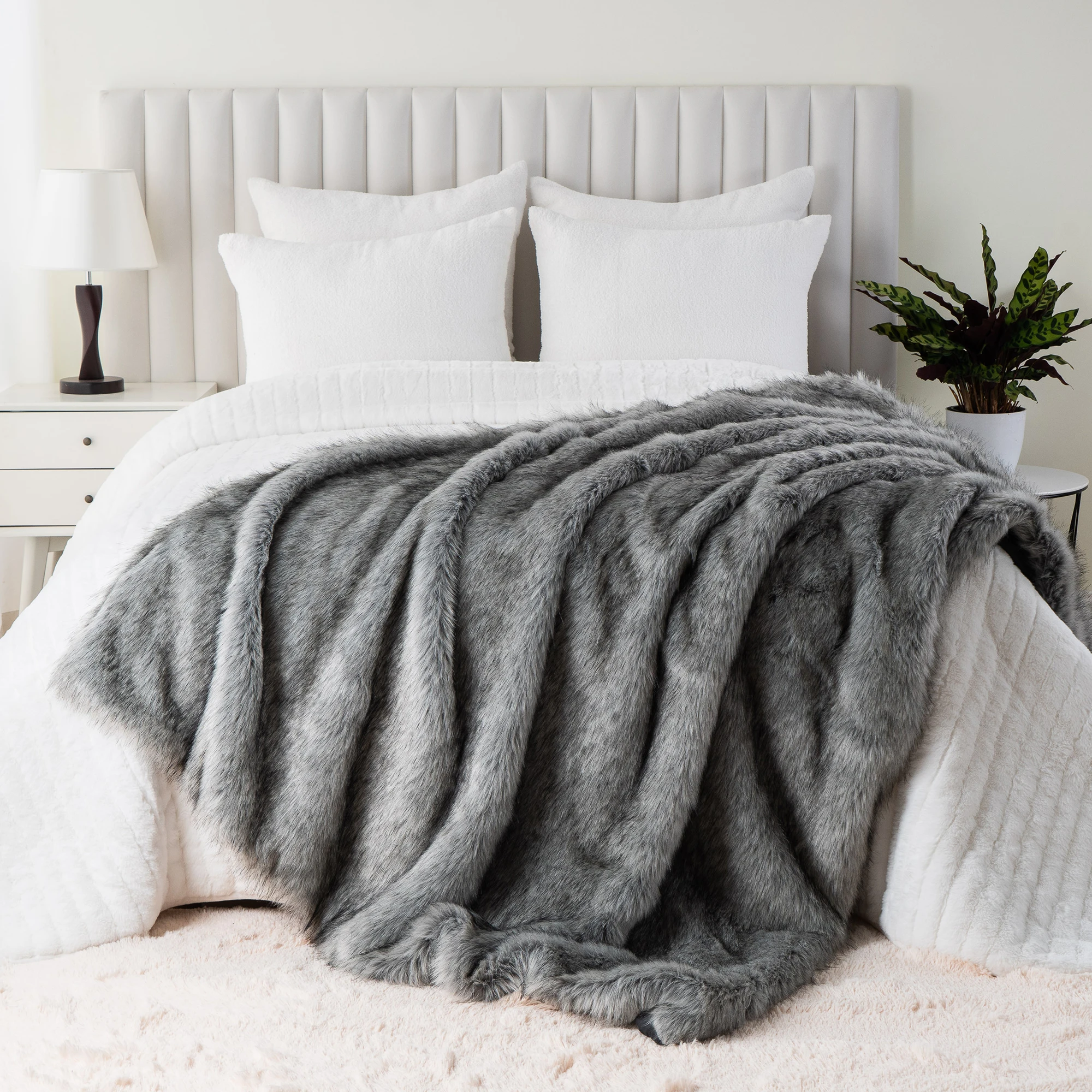 Battilo Faux Fur Throw Blanket Luxury Decorative Sofa Blankets Thick Warm Fur Blanket Soft Fluffy Plaid Throws For Bed Battilo Faux Fur Throw Blanket Luxury Decorative Sofa Blankets Thick Warm Fur Blanket Soft Fluffy Plaid Throws For Bed
