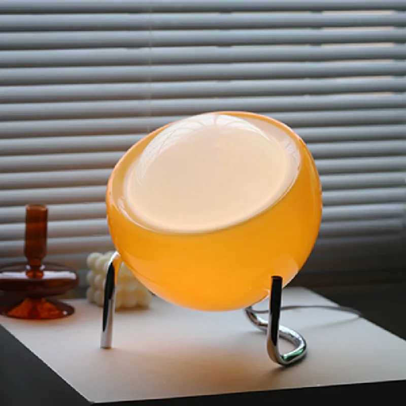 Bauhaus Medieval Indoor Table Lamp Bedroom Bedside Living Room Glass Creative Decoration Desk Lamp Nordic LED Retro Bauhaus Medieval Indoor Table Lamp Bedroom Bedside Living Room Glass Creative Decoration Desk Lamp Nordic LED Retro