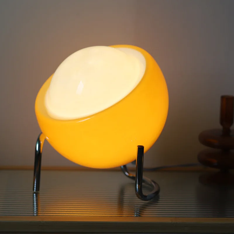 Bauhaus Medieval Indoor Table Lamp Bedroom Bedside Living Room Glass Creative Decoration Desk Lamp Nordic LED Retro