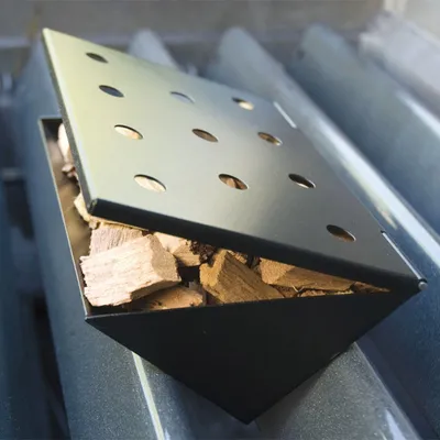 BBQ Smoker Box Heat-Resistant Chip Container BBQ Smoker Box Heat-Resistant Chip Container