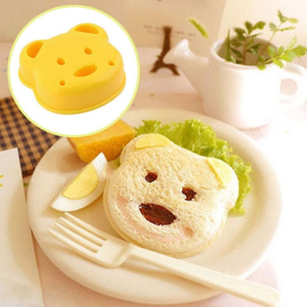 Bear Kid's Sandwich Cutter