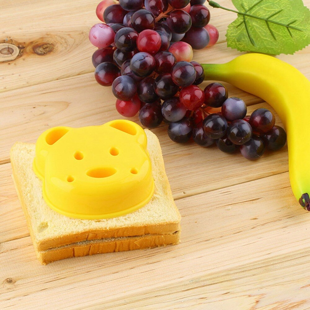 Bear Kid's Sandwich Cutter
