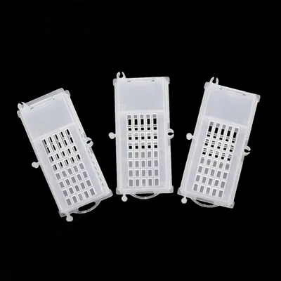 Beekeeping Queen Introduction Cage (10 pcs) Beekeeping Queen Introduction Cage (10 pcs)