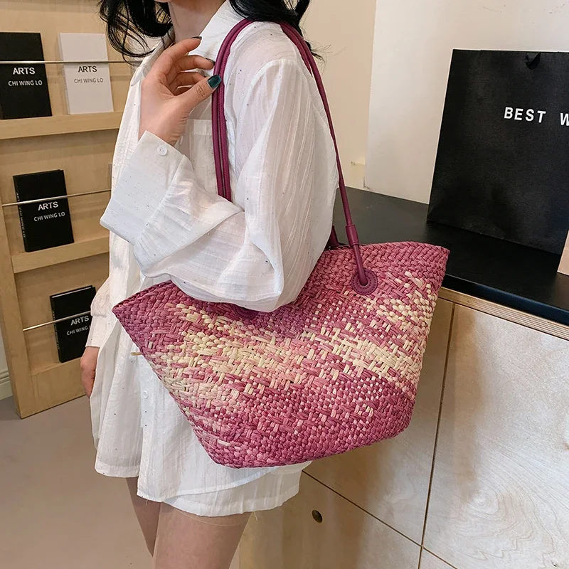 Big Capacity Straw Shoulder Bag