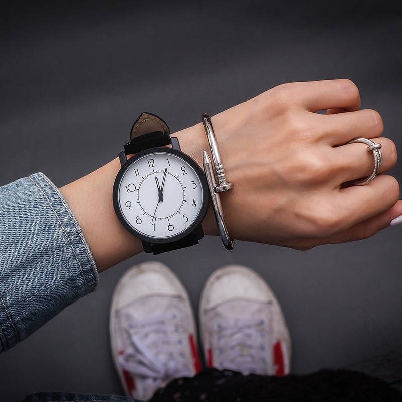 Big Watch Unisex Quartz Dial Watch Big Watch Unisex Quartz Dial Watch