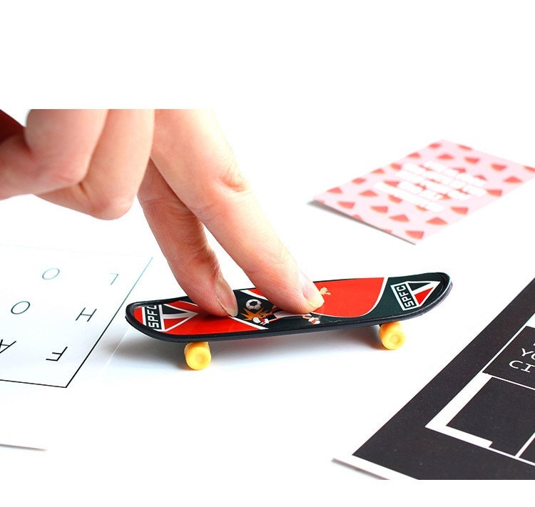 Bird Skateboard Trick Training Toy Bird Skateboard Trick Training Toy
