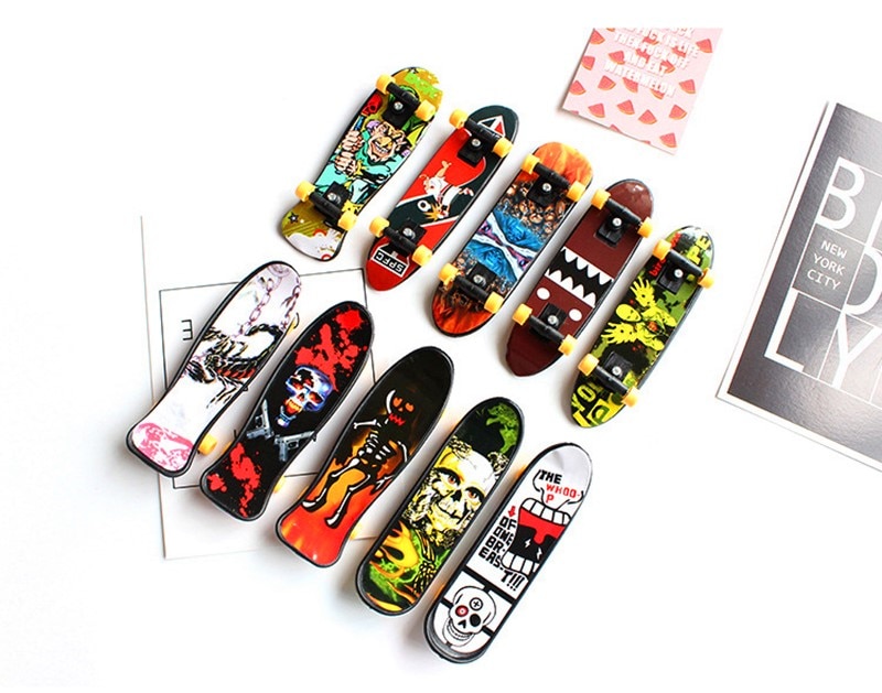 Bird Skateboard Trick Training Toy Bird Skateboard Trick Training Toy