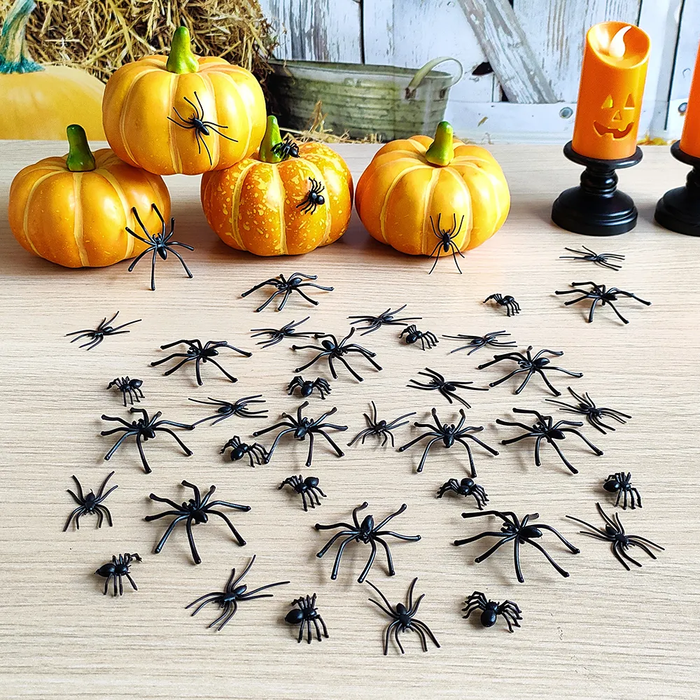 Black Plastic Halloween Spiders Black Plastic Halloween Spiders