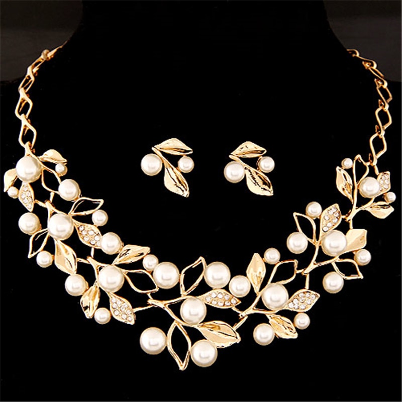 Bridal Jewelry Set Fancy Pearls Bridal Jewelry Set Fancy Pearls