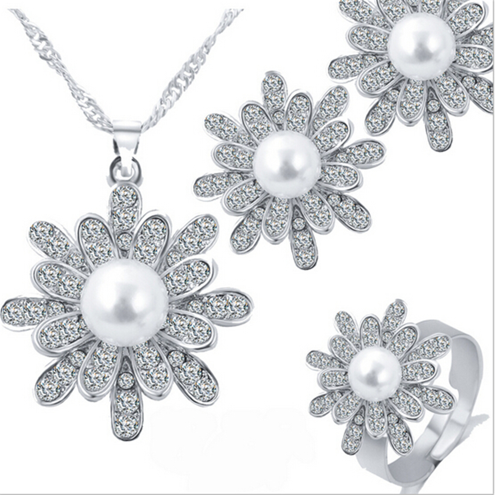 Bridal Jewelry Set Fancy Pearls Bridal Jewelry Set Fancy Pearls
