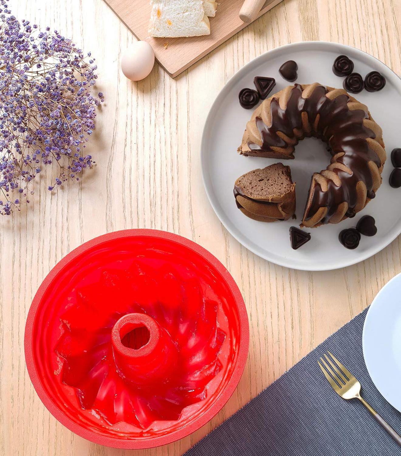 Bundt Cake Mold Silicone Baking Pan Bundt Cake Mold Silicone Baking Pan