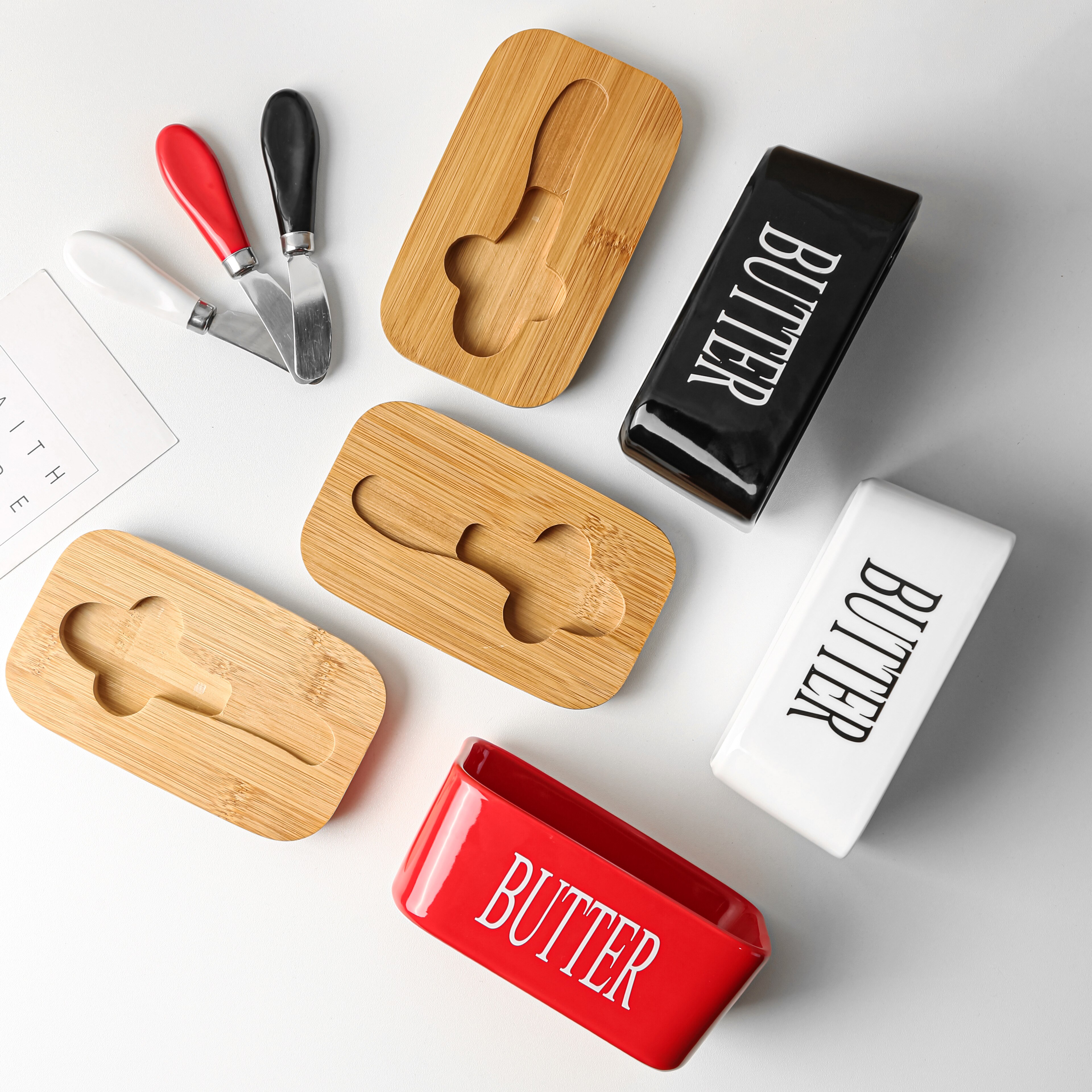 Butter box with Lid and Knife Butter box with Lid and Knife