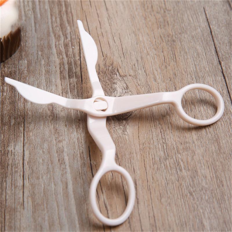 Cake Decorating Fondant Scissors and Nail Cake Decorating Fondant Scissors and Nail