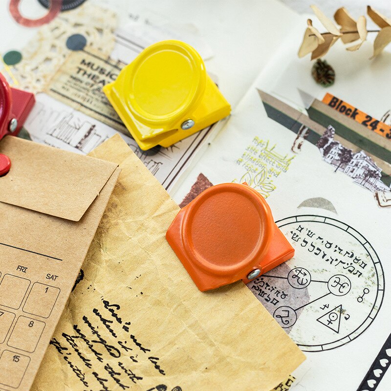 Candy Color Magnetic Fridge Clips (2Pcs) Candy Color Magnetic Fridge Clips (2Pcs)