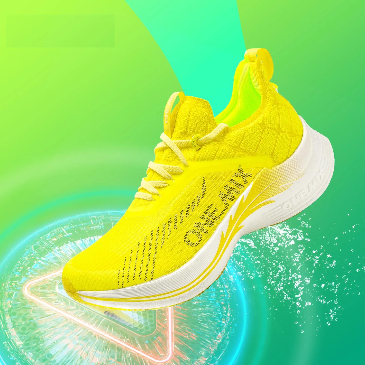 Carbon Fiber Plate Running Shoes Traction Shock Absorption Sneakers Professional Marathon PB Racing Sports Trainers Carbon Fiber Plate Running Shoes Traction Shock Absorption Sneakers Professional Marathon PB Racing Sports Trainers