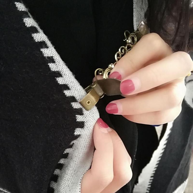 Cardigan Clip Fashion Brooch Pin Cardigan Clip Fashion Brooch Pin