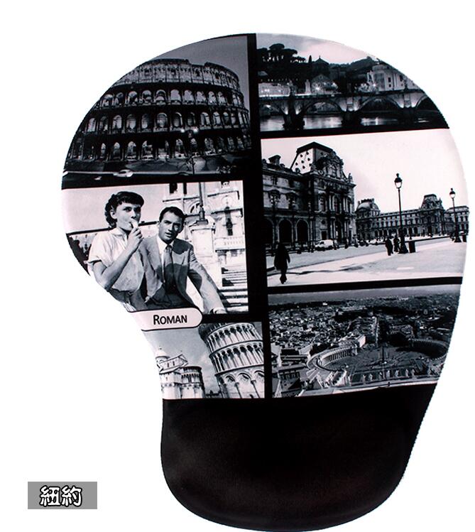 Cartoon 3D Comfortable Mousepad With Wrist Rest