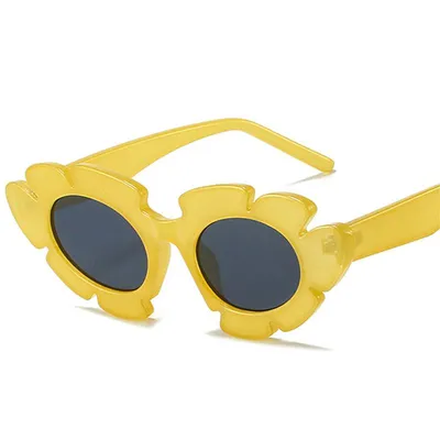 Cat Eye Flower Shaped Sunglasses