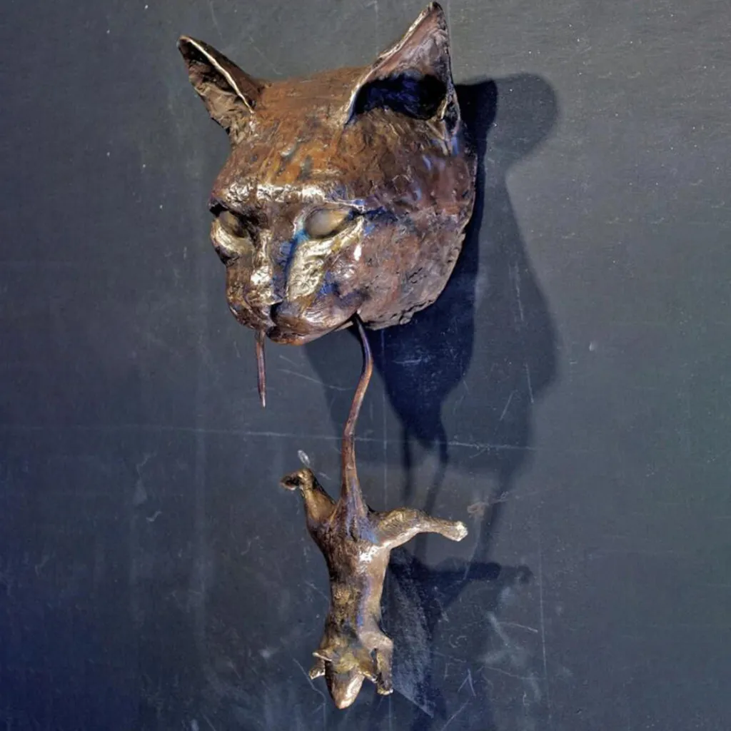 Cat Head and Mouse Door Knocker or Wall Resin Sculpture Ornament Resin Pest Repellent Mouse Statue for Door Pile