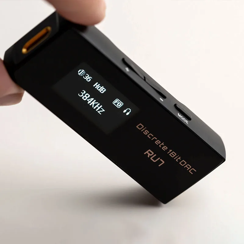 Cayin RU7 Full Balanced Resistor Networks Discrete 1-Bit DAC Dongle Amplifier with Customized Leather Case Cayin RU7 Full Balanced Resistor Networks Discrete 1-Bit DAC Dongle Amplifier with Customized Leather Case