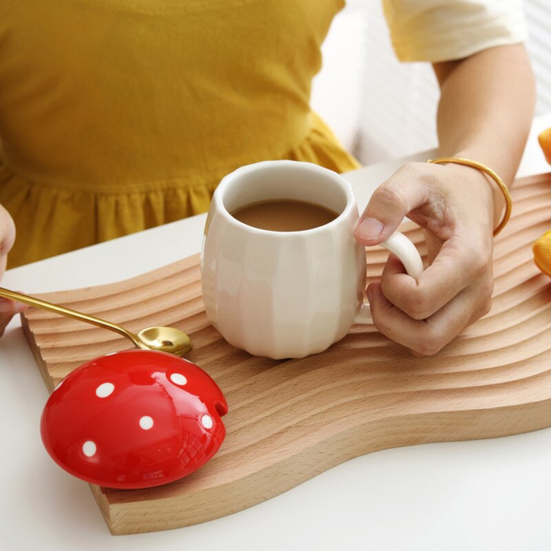 Ceramic 250ml Mushroom Mug with Lid Ceramic 250ml Mushroom Mug with Lid