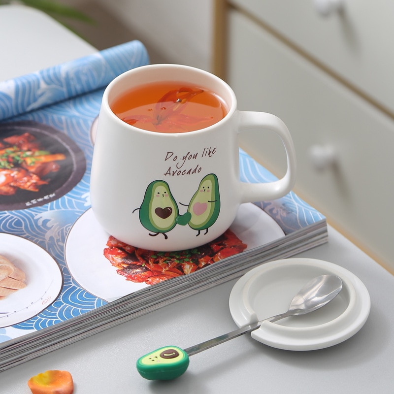 Ceramic 400ml Avocado Mug with Lid and Spoon Ceramic 400ml Avocado Mug with Lid and Spoon