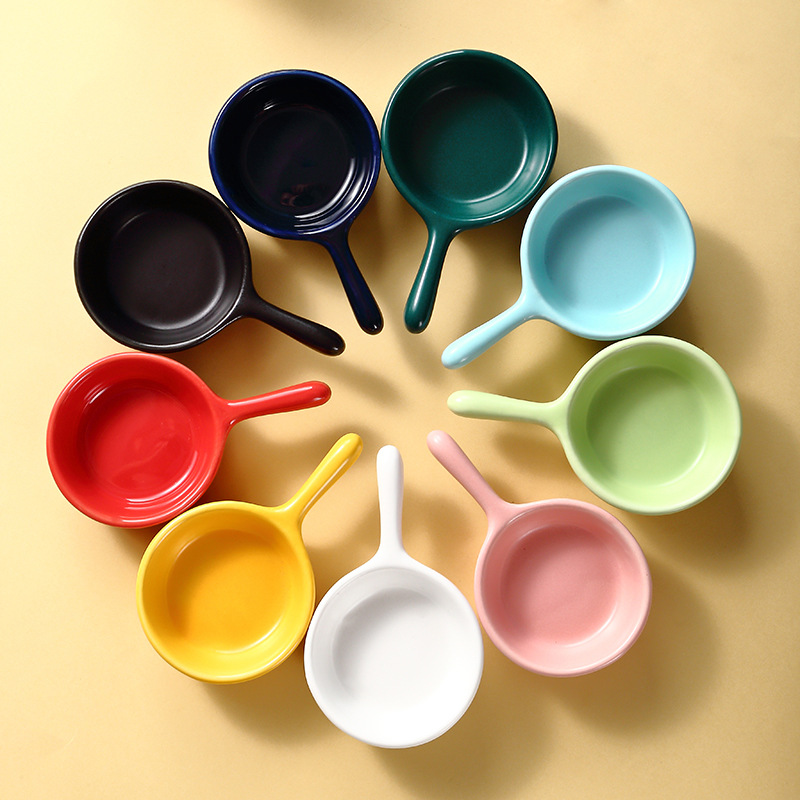 Ceramic Condiment Dish with Handle Ceramic Condiment Dish with Handle