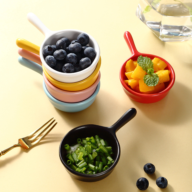 Ceramic Condiment Dish with Handle