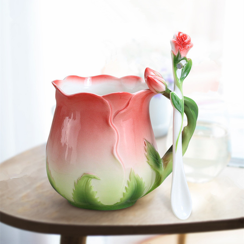 Ceramic Flower Shaped Mug with Spoon Ceramic Flower Shaped Mug with Spoon