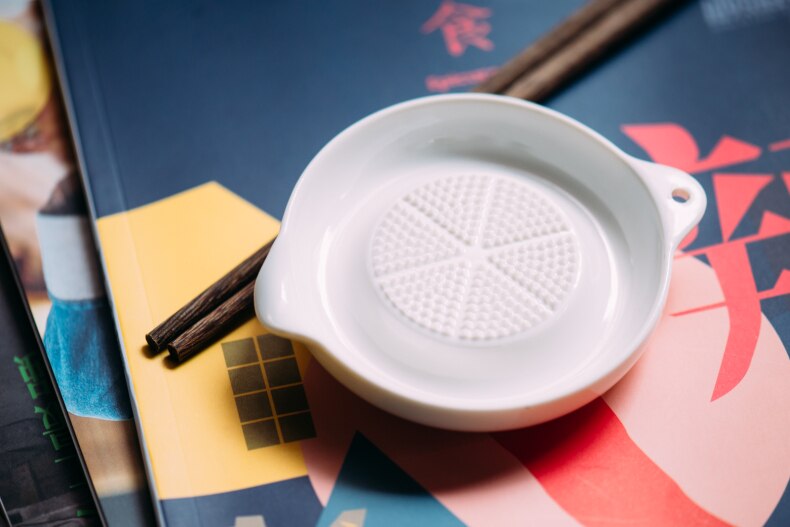 Ceramic Ginger Grater Plate Ceramic Ginger Grater Plate