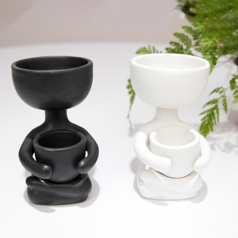 Ceramic Mini Humanoid Pot