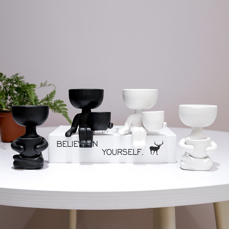 Ceramic Mini Humanoid Pot