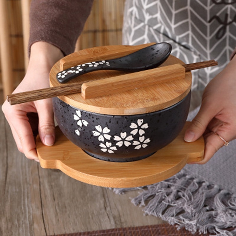 Ceramic Ramen Bowl with Chopsticks and Spoon Ceramic Ramen Bowl with Chopsticks and Spoon
