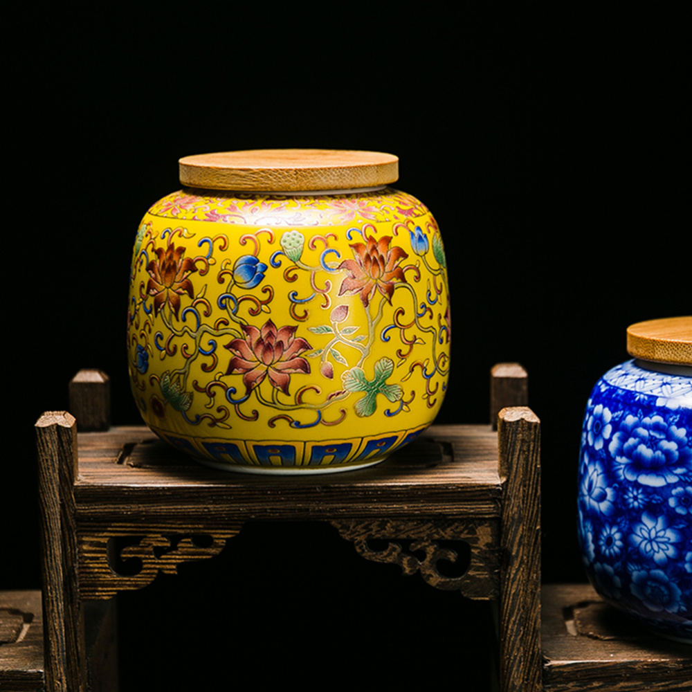Ceramic Tea Jar with Wooden Lid Ceramic Tea Jar with Wooden Lid