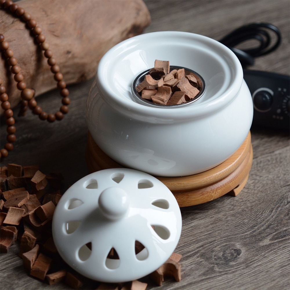 Ceramic Wax Diffuser with Bamboo Base Ceramic Wax Diffuser with Bamboo Base