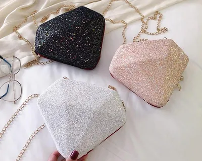 Chain Bag With Diamond Shape Chain Bag With Diamond Shape