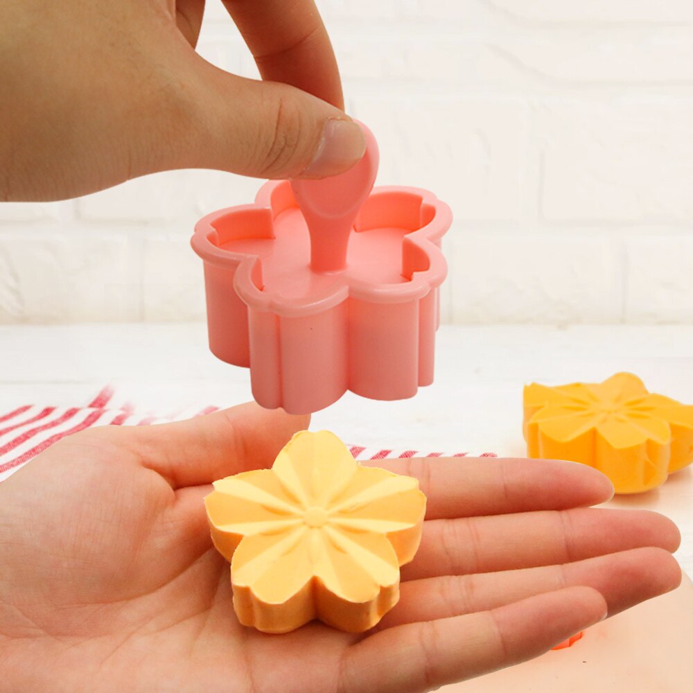 Cherry Blossom Cookie Cutters (5pcs) Cherry Blossom Cookie Cutters (5pcs)