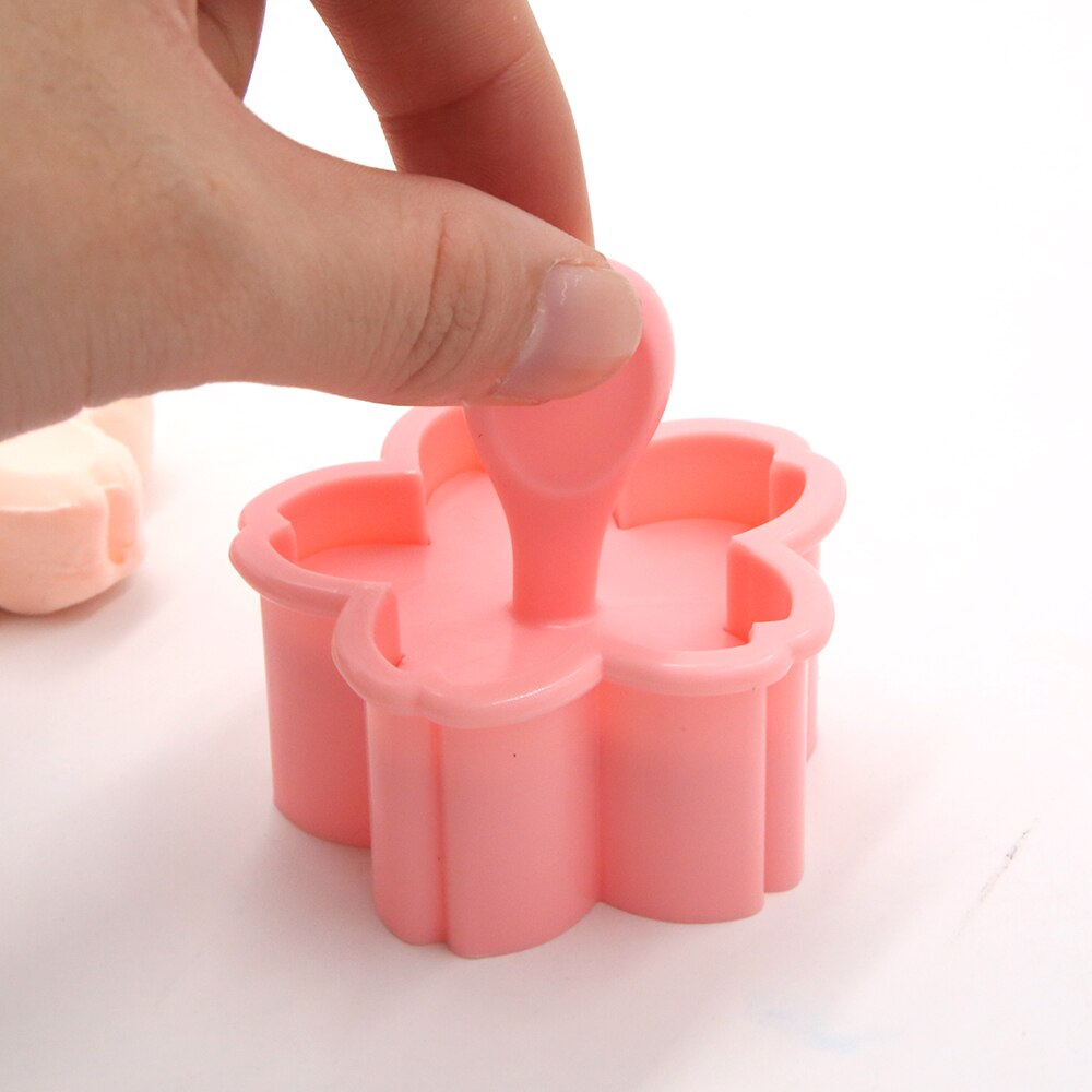 Cherry Blossom Cookie Cutters (5pcs) Cherry Blossom Cookie Cutters (5pcs)