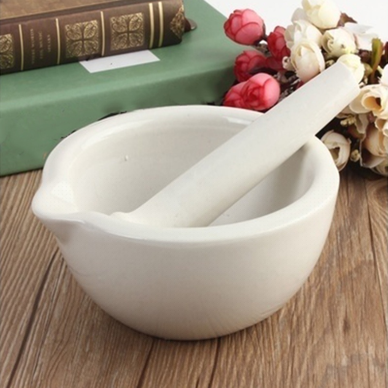 Chinese Style Porcelain Mortar and Pestle