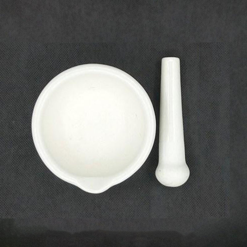 Chinese Style Porcelain Mortar and Pestle