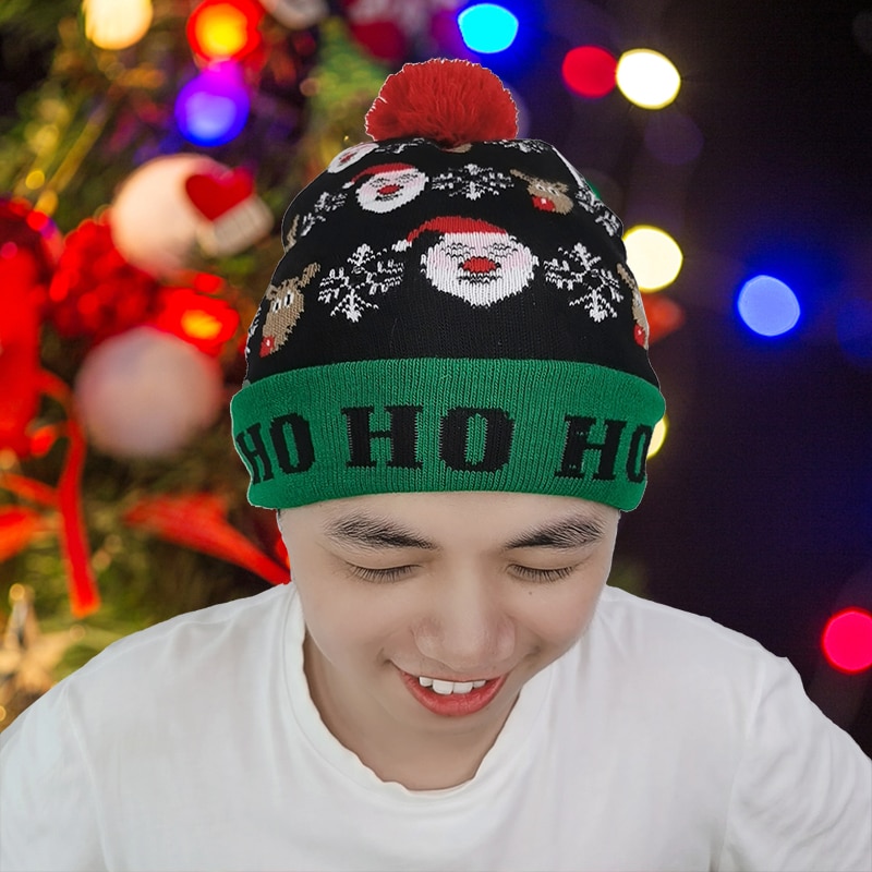Christmas Beanie with LED Lights Christmas Beanie with LED Lights