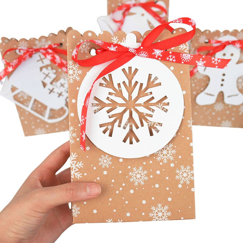 Christmas Paper Bags Gift Bags (12pcs) Christmas Paper Bags Gift Bags (12pcs)
